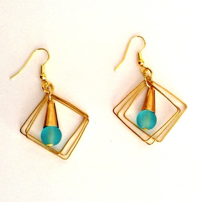 square hoops with aqua bead
1.75" long by 1" wide